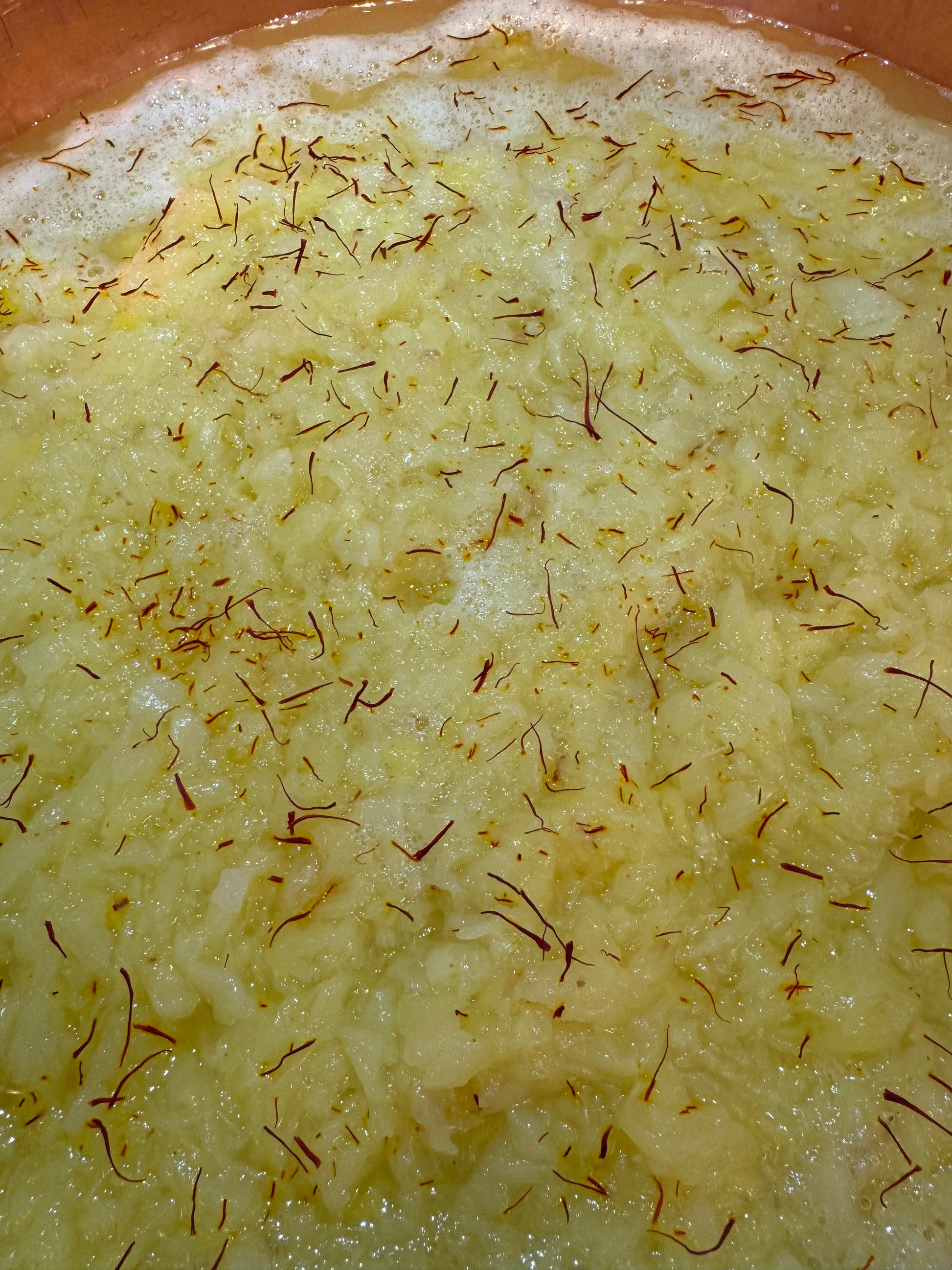 Pineapple Saffron on the stove